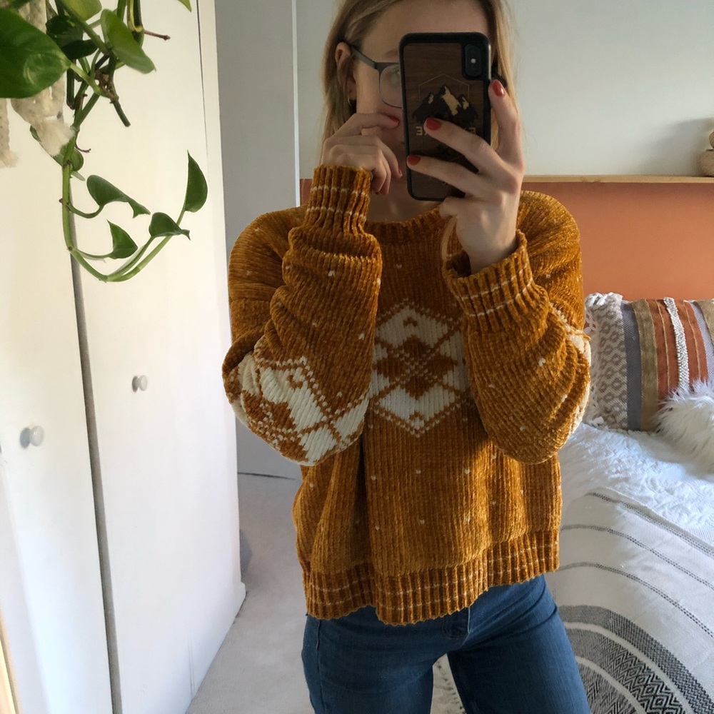 Forever 21 Orange Chenille Sweater Small
